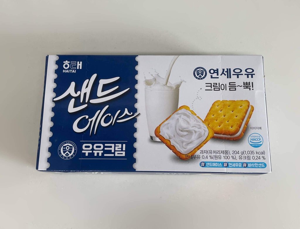 サンドエイス牛乳クリーム味のパッケージ